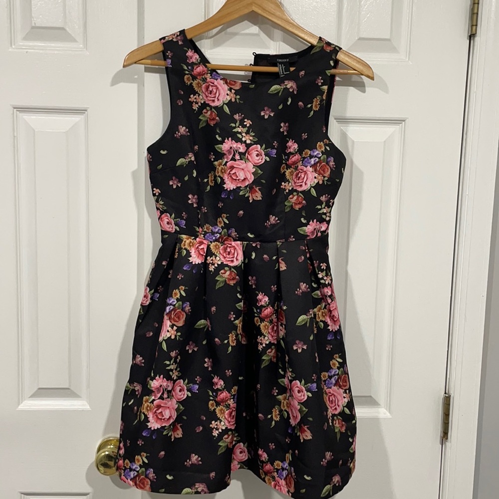 Cute dress